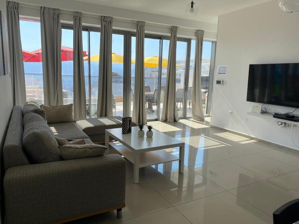 エイラートStunning Penthouse With Sea Views And Private Heated Poolアパートメント エクステリア 写真